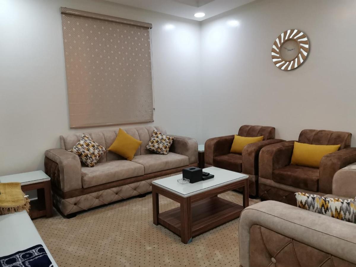 Skoon Hotel Apartments Наджран Екстериор снимка