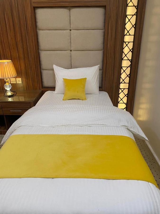 Skoon Hotel Apartments Наджран Екстериор снимка