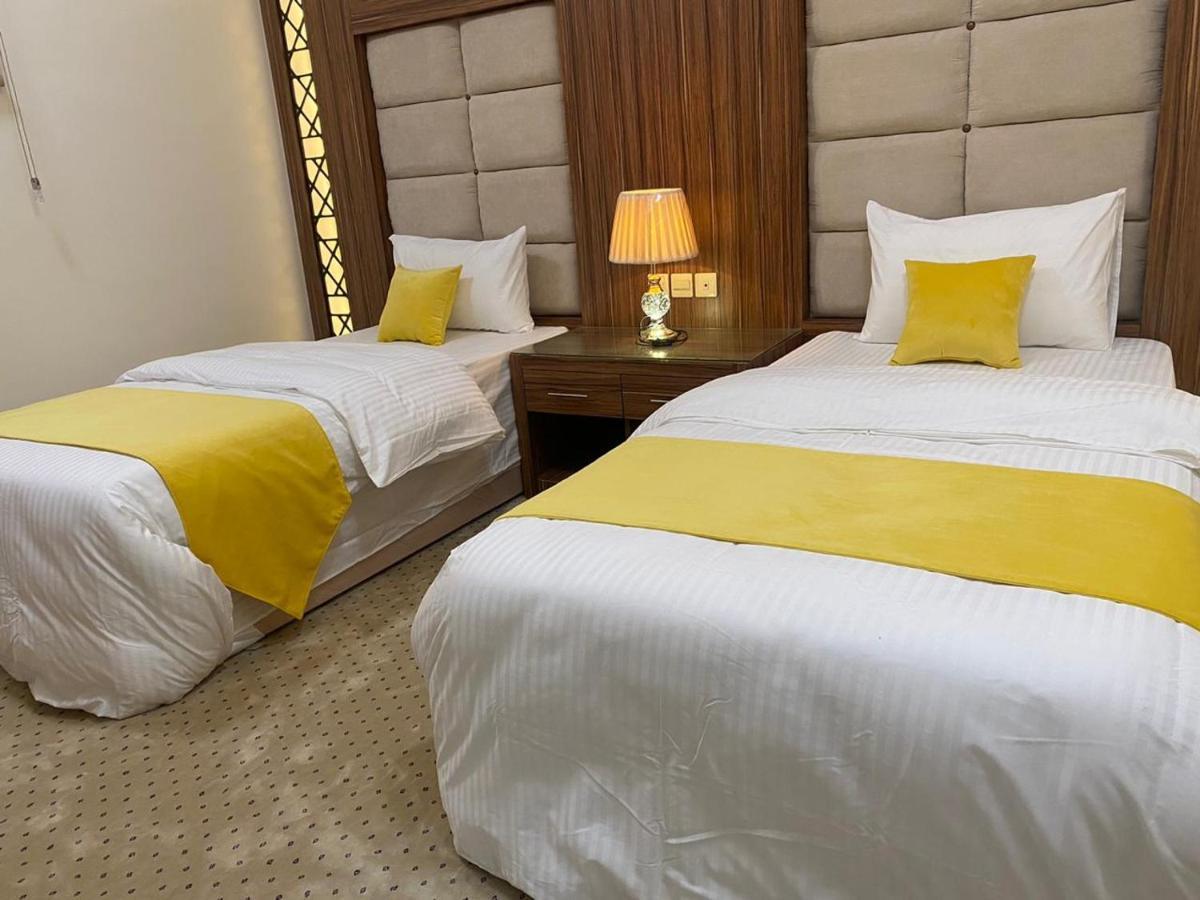 Skoon Hotel Apartments Наджран Екстериор снимка